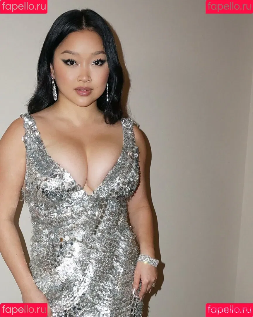 Lana Condor Onlyfans Photo Gallery 