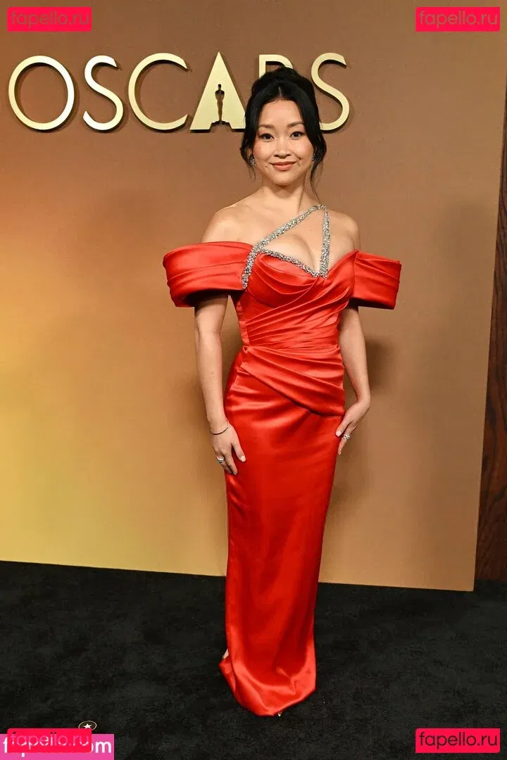 Lana Condor Onlyfans Photo Gallery 