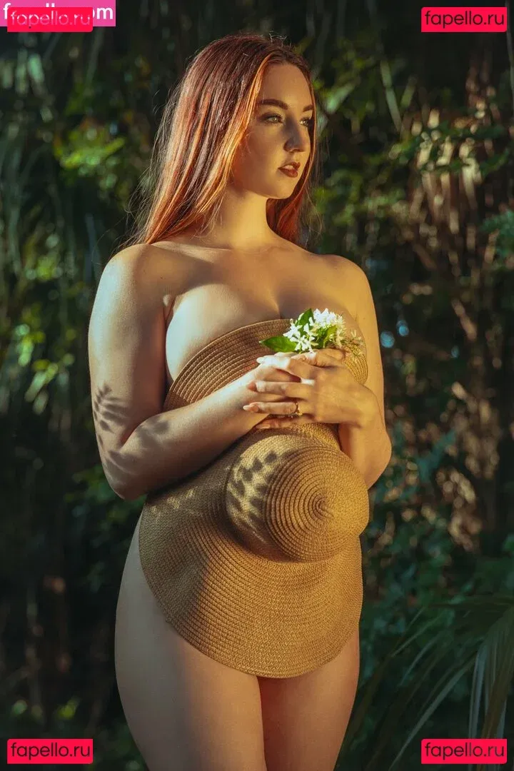 danikaa Onlyfans Photo Gallery 