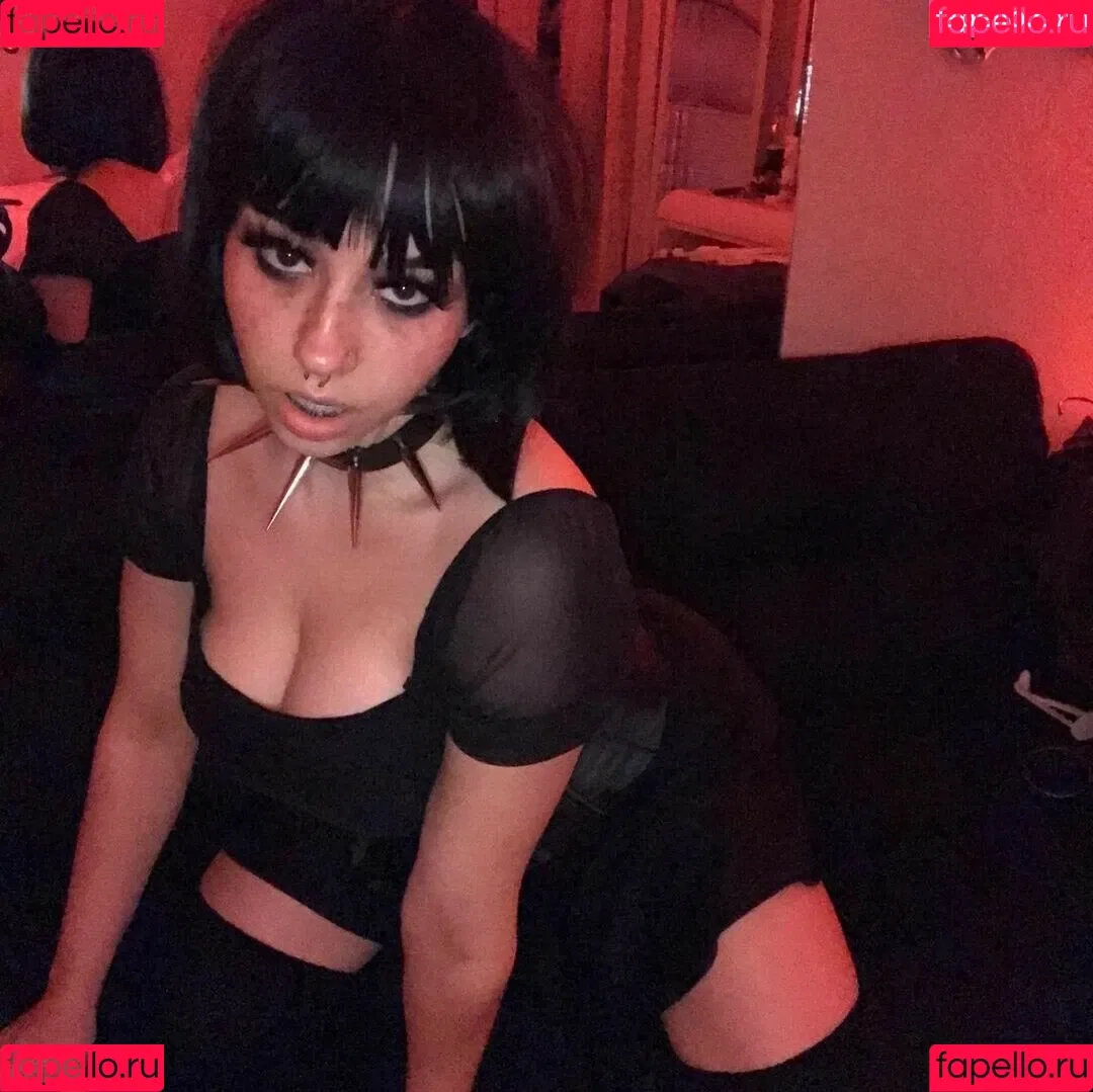 v0l4til3 Onlyfans Photo Gallery 
