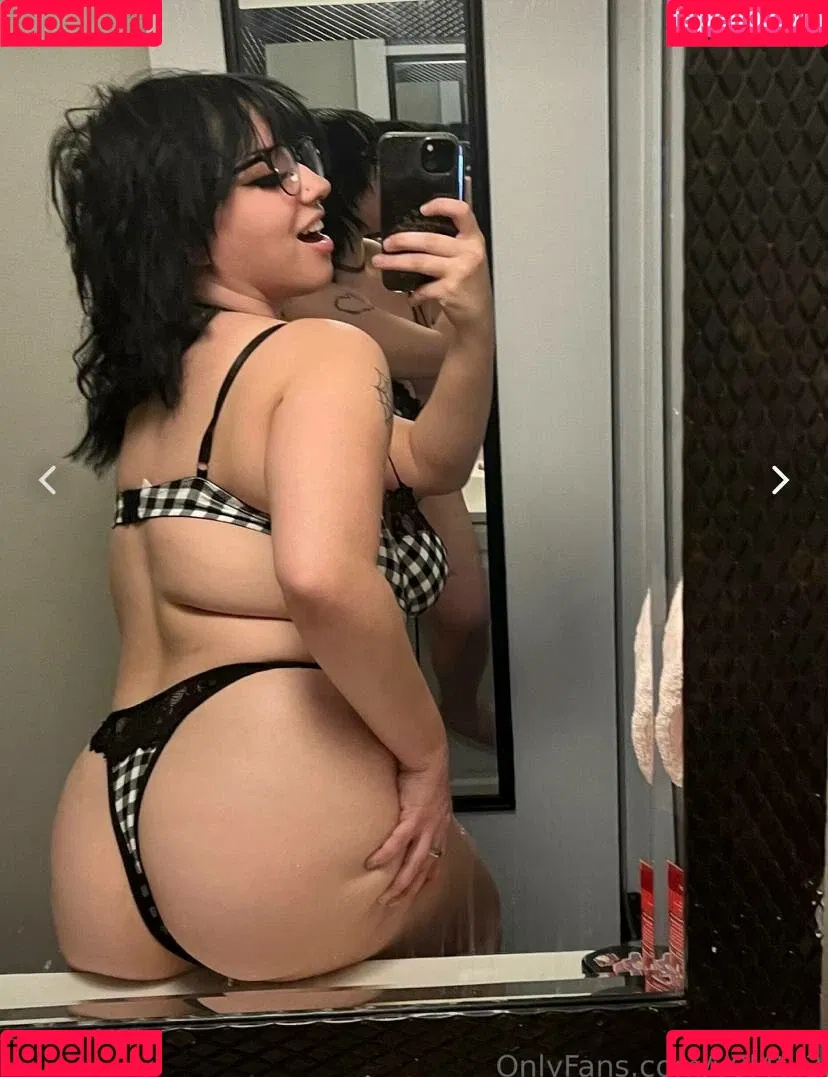 v0l4til3 Onlyfans Photo Gallery 