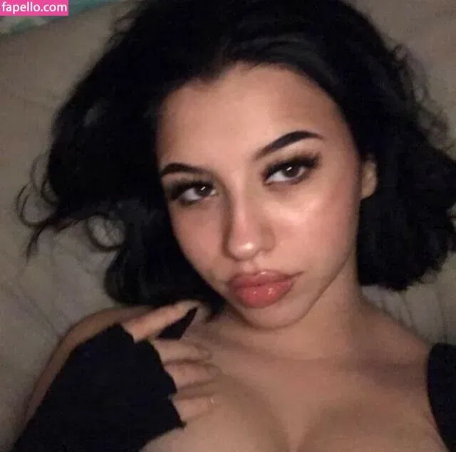 v0l4til3 Onlyfans Photo Gallery 