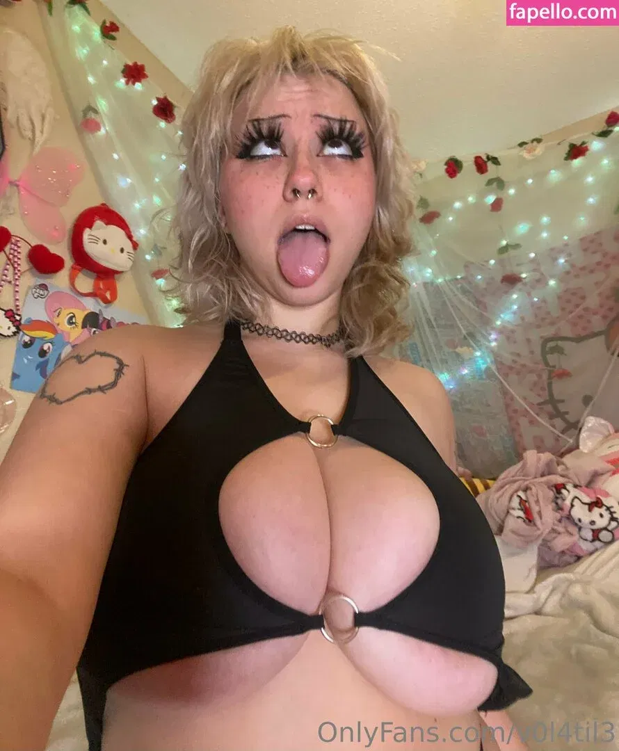 v0l4til3 Onlyfans Photo Gallery 