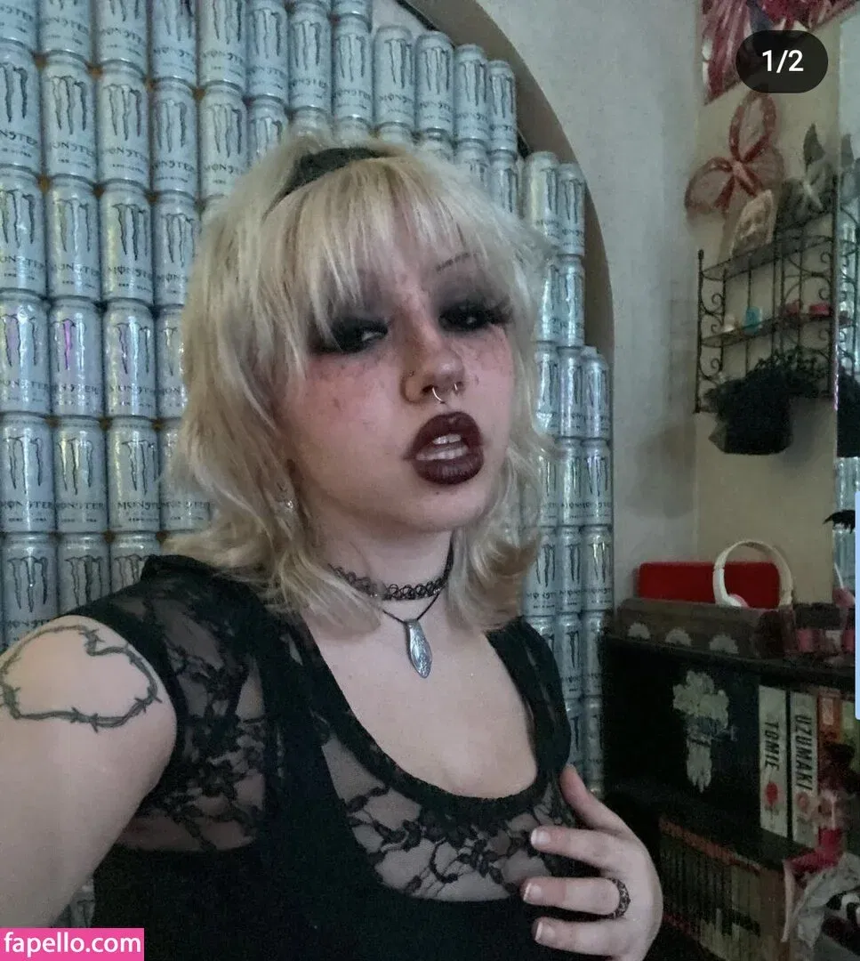 v0l4til3 Onlyfans Photo Gallery 