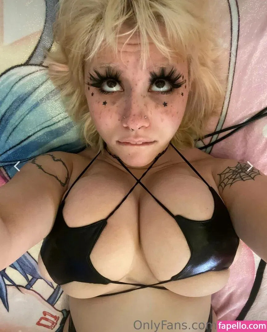 v0l4til3 Onlyfans Photo Gallery 