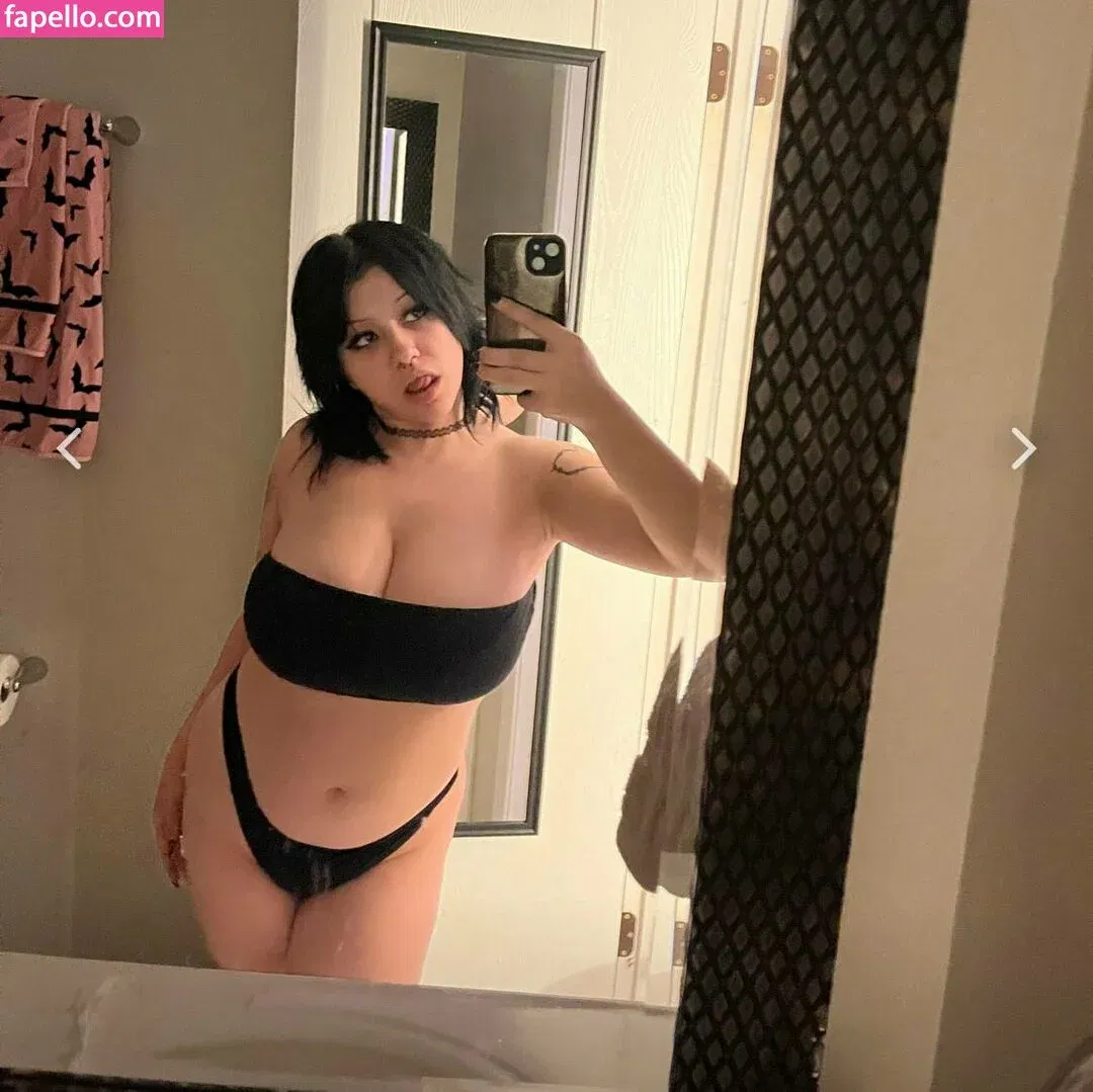 v0l4til3 Onlyfans Photo Gallery 