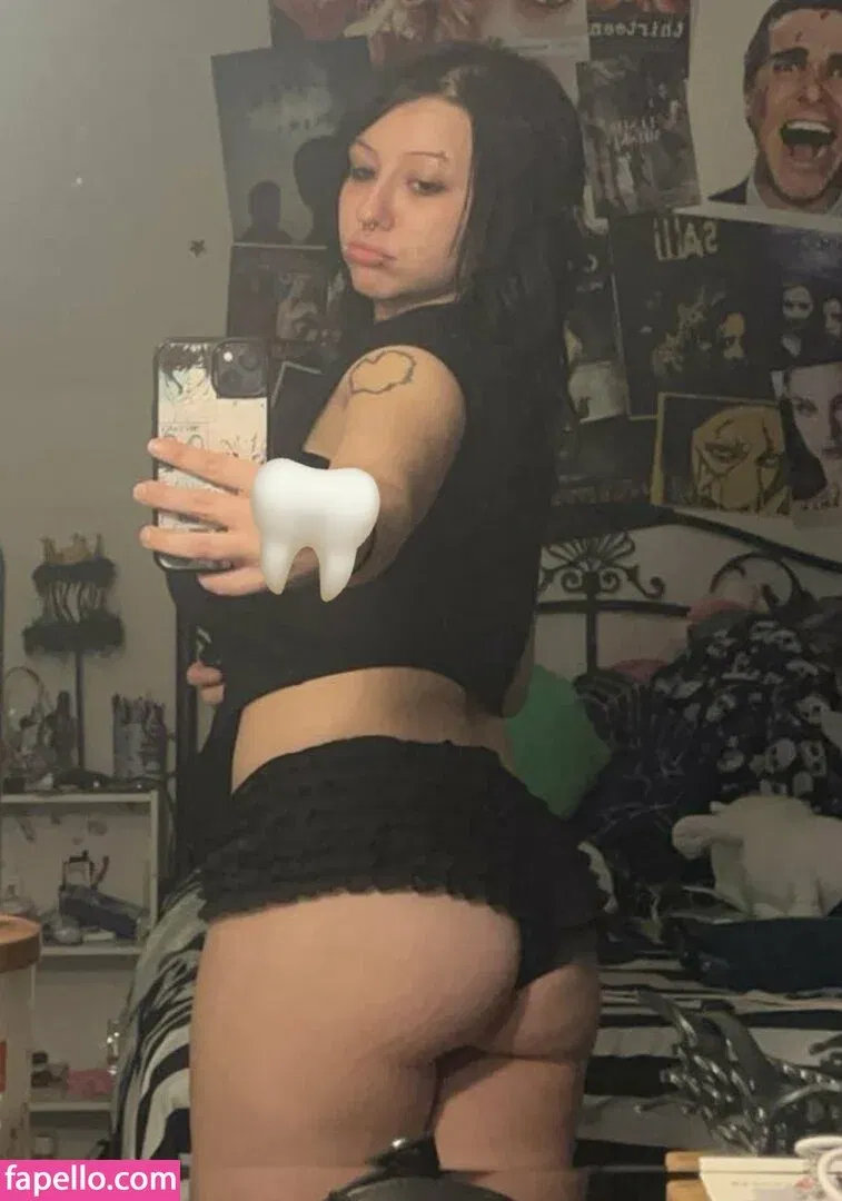 v0l4til3 Onlyfans Photo Gallery 