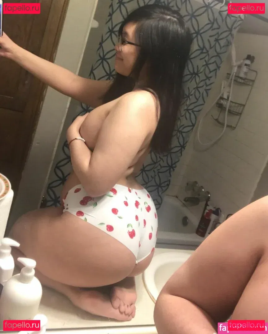 Lewdnympha Onlyfans Photo Gallery 