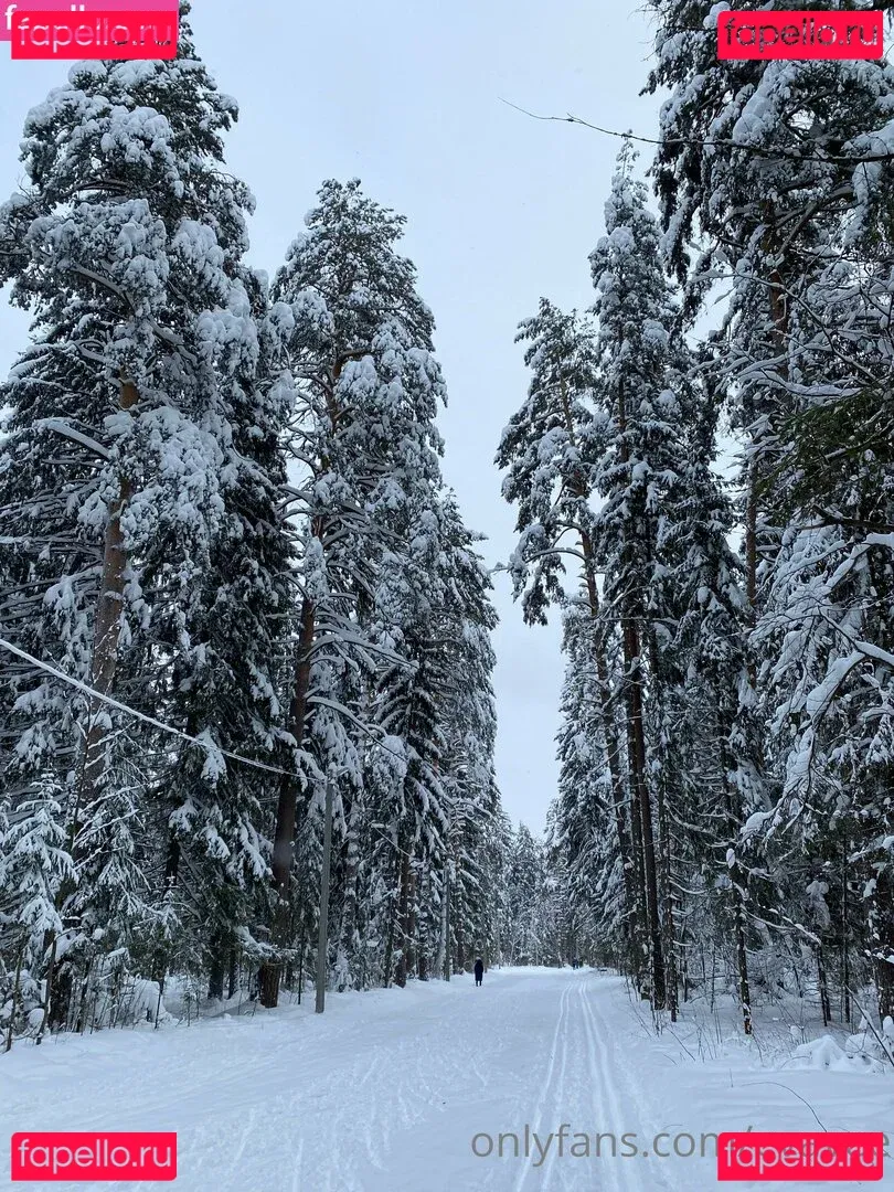 evavee Onlyfans Photo Gallery 