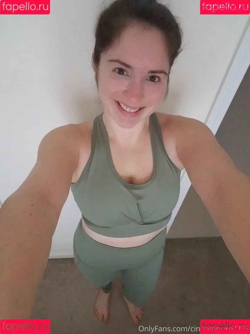 cinnamonroll329 Onlyfans Photo Gallery 