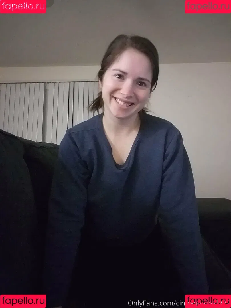 cinnamonroll329 Onlyfans Photo Gallery 