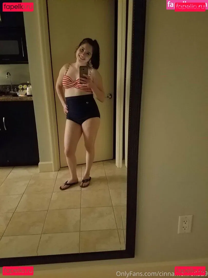 cinnamonroll329 Onlyfans Photo Gallery 