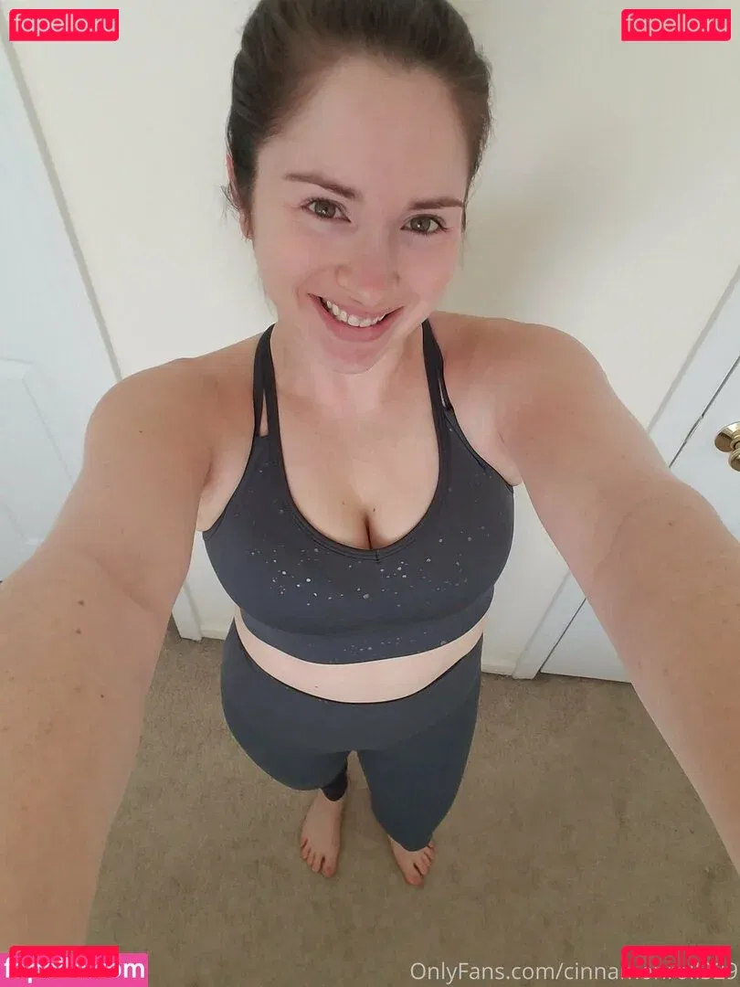 cinnamonroll329 Onlyfans Photo Gallery 