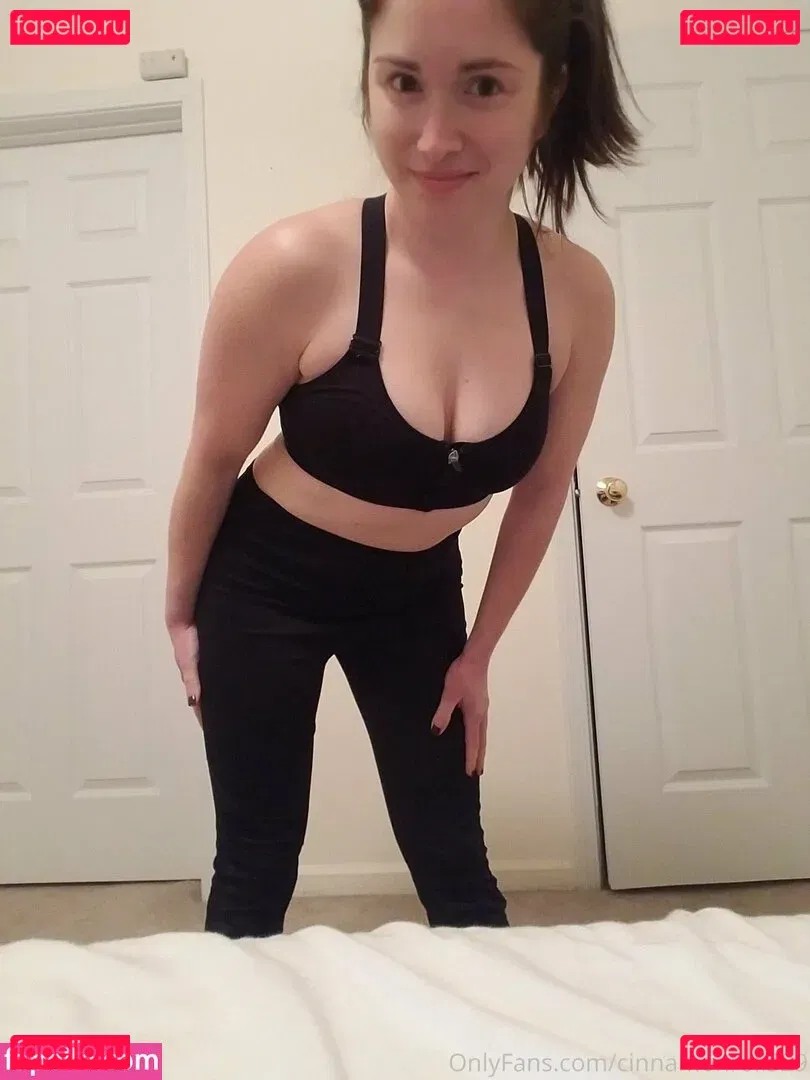 cinnamonroll329 Onlyfans Photo Gallery 