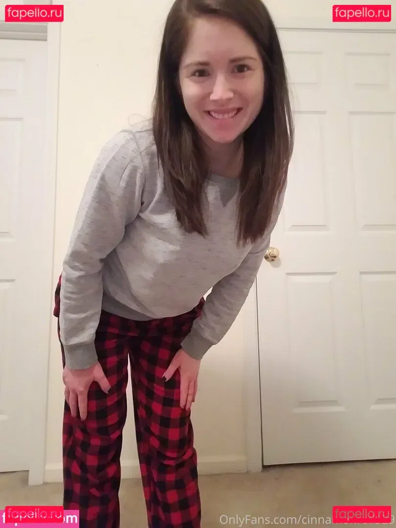 cinnamonroll329 Onlyfans Photo Gallery 