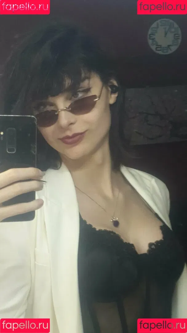 Niki Zmf Onlyfans Photo Gallery 