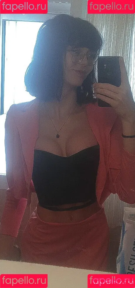 Niki Zmf Onlyfans Photo Gallery 