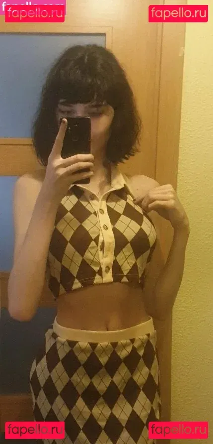 Niki Zmf Onlyfans Photo Gallery 