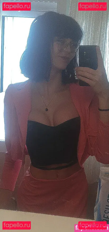 Niki Zmf Onlyfans Photo Gallery 