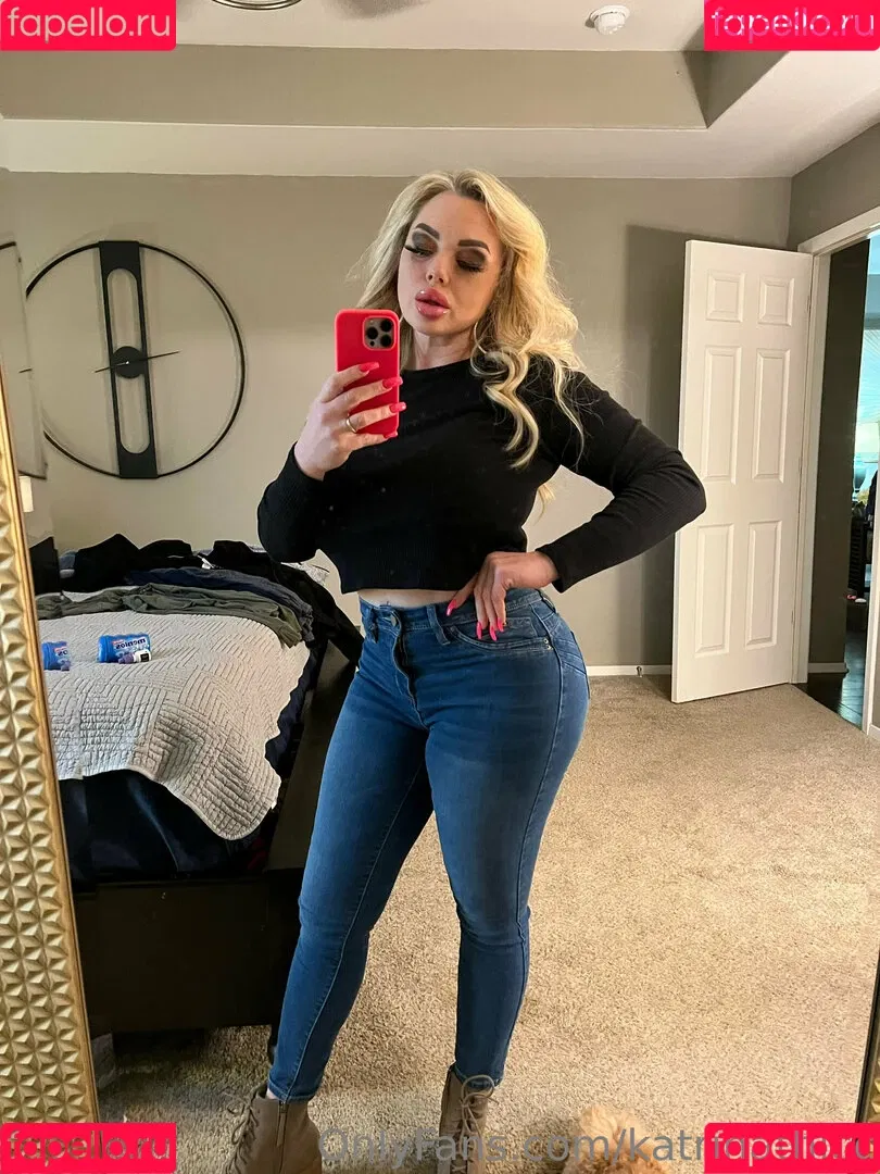 katrinathicc Onlyfans Photo Gallery 