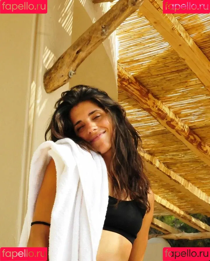 Estela Cruz Onlyfans Photo Gallery 