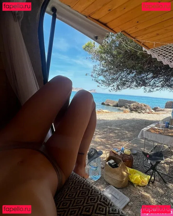 Estela Cruz Onlyfans Photo Gallery 