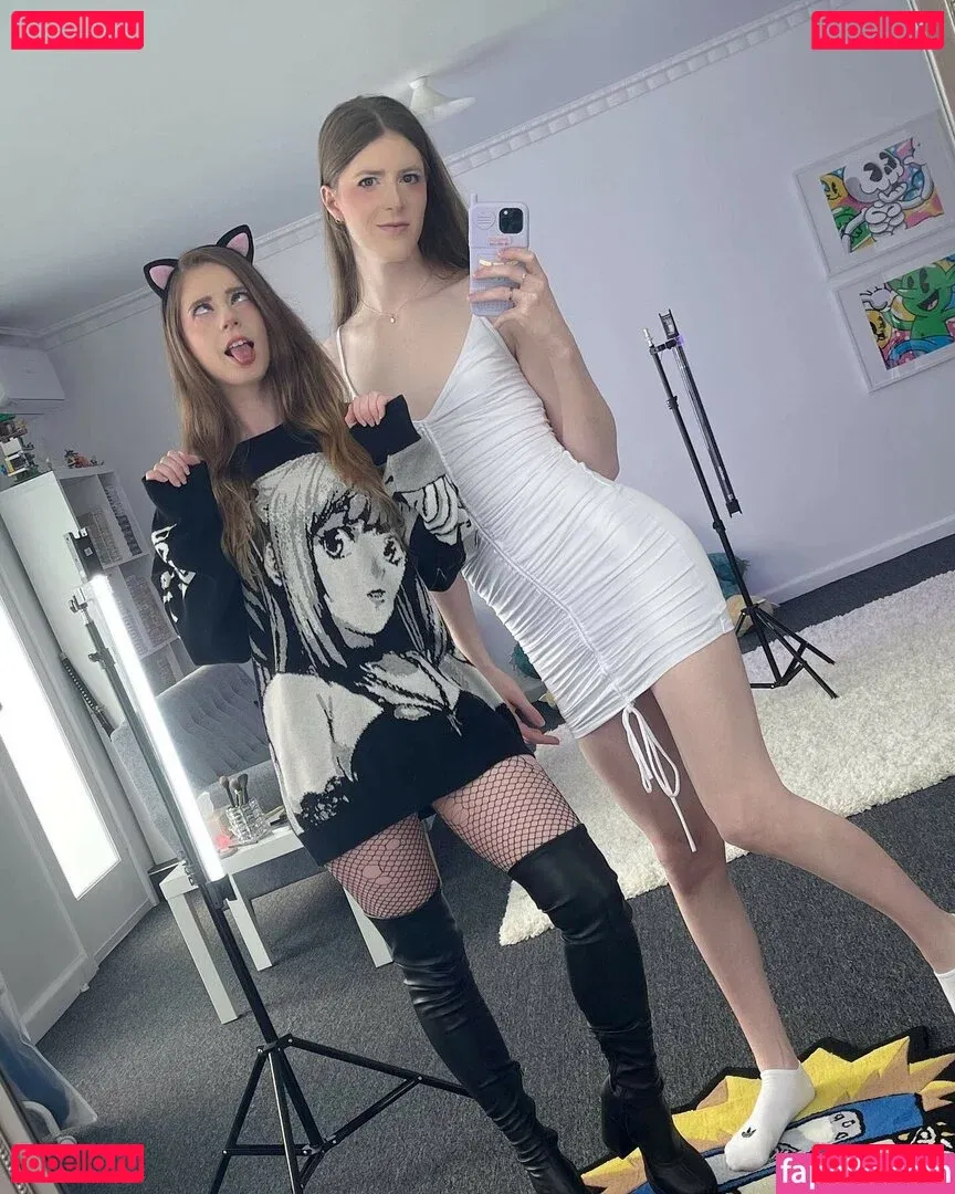 lilybear2004 Onlyfans Photo Gallery 