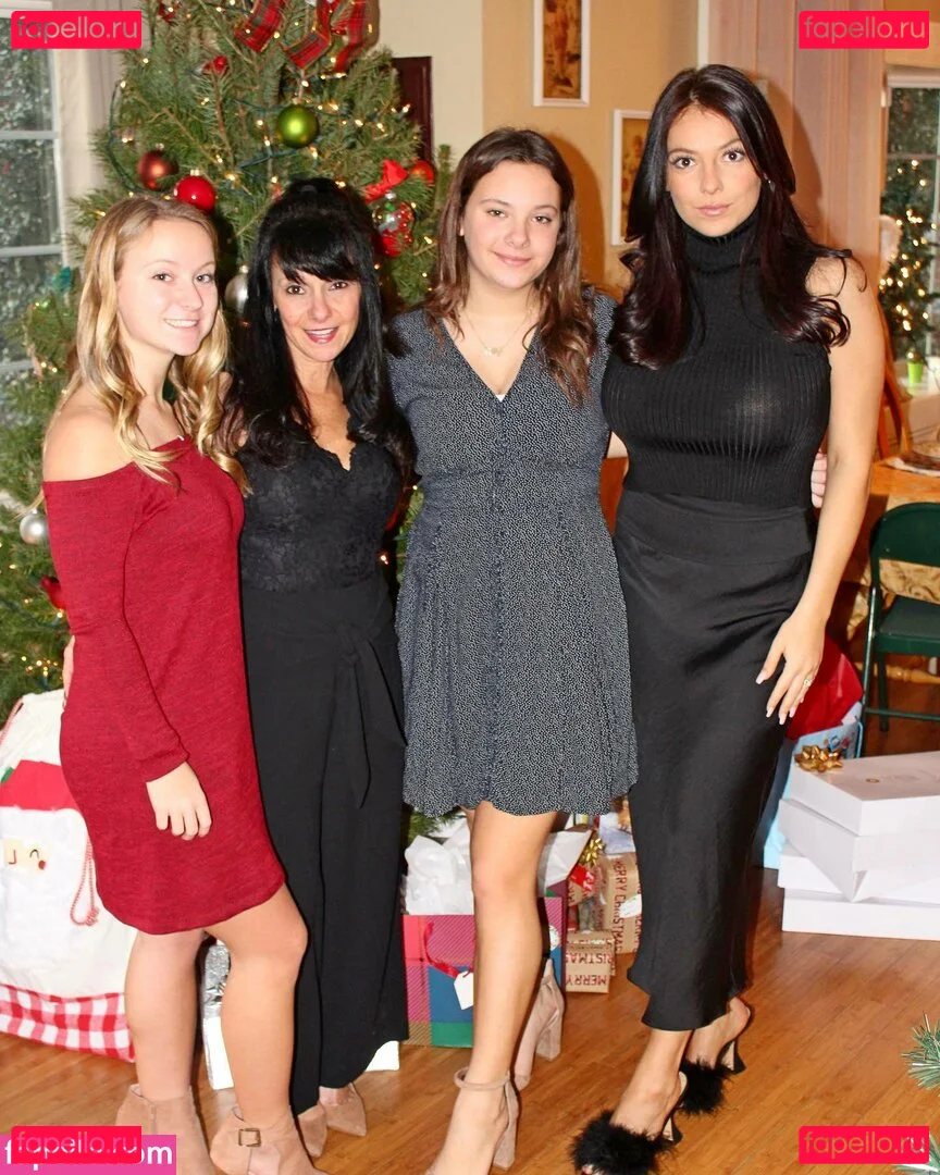 Rachel Winchester Onlyfans Photo Gallery 