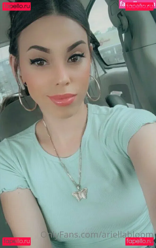 ariellabloom Onlyfans Photo Gallery 