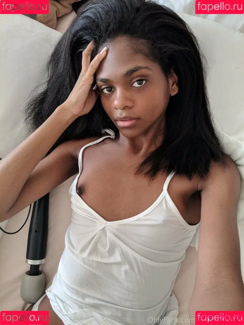 Chibella Chan Onlyfans Photo Gallery 