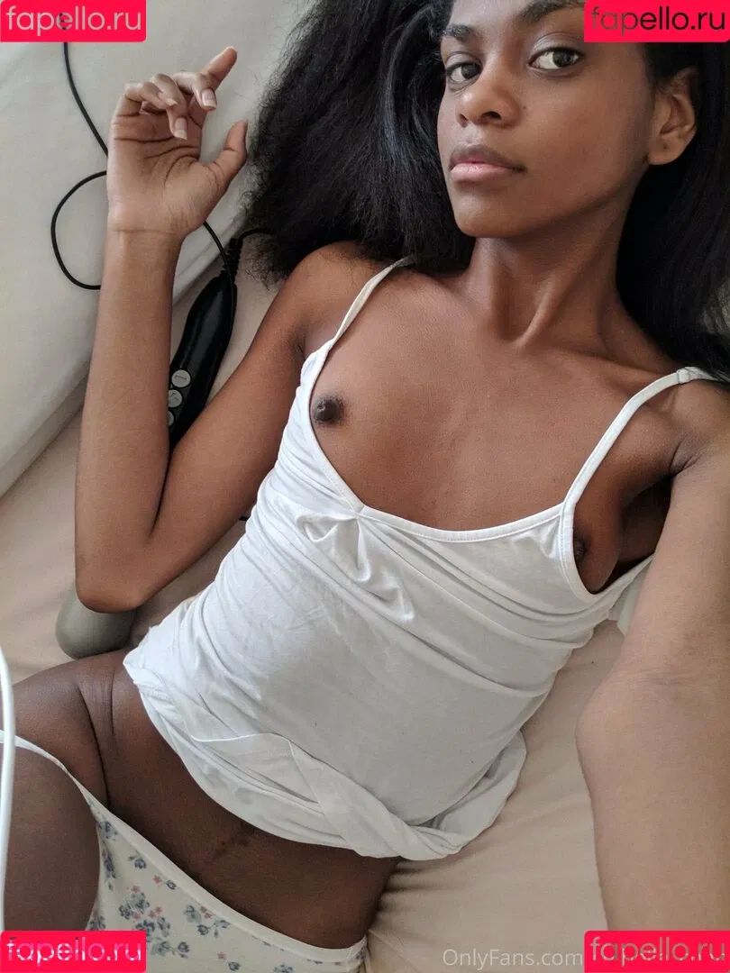 Chibella Chan Onlyfans Photo Gallery 