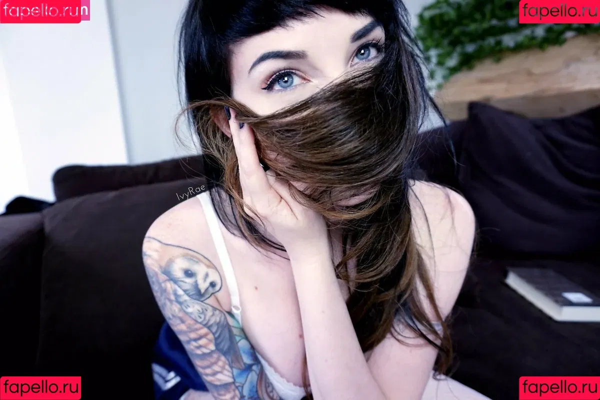 IvyLaura Onlyfans Photo Gallery 