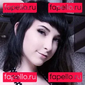 IvyLaura Onlyfans Photo Gallery 