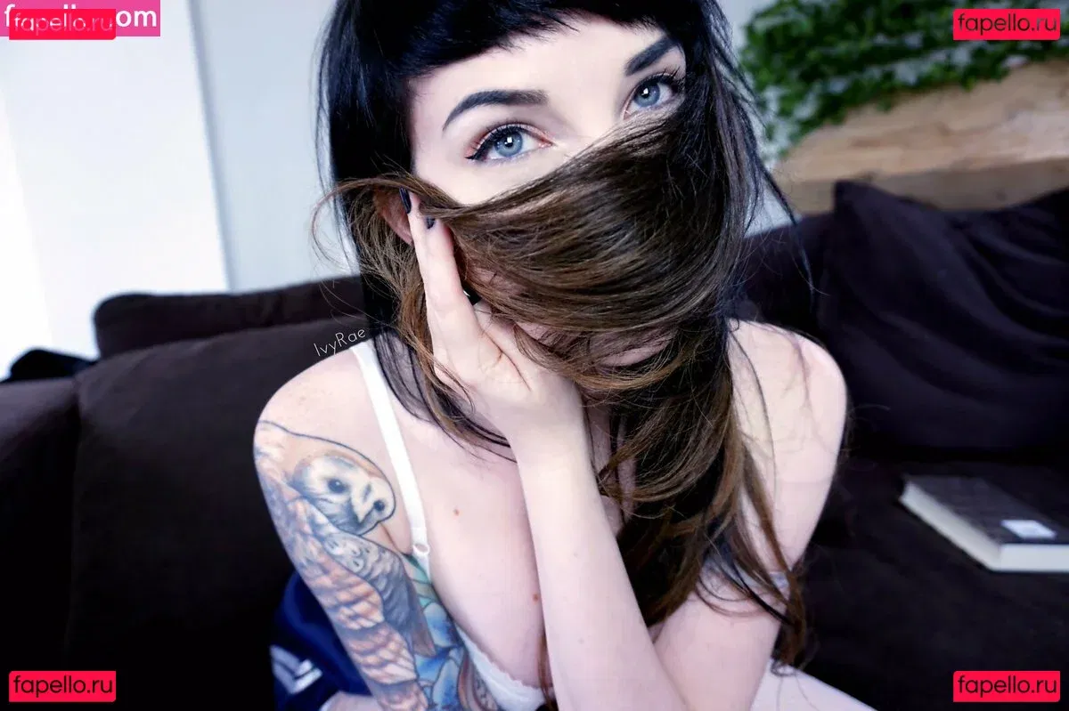 IvyLaura Onlyfans Photo Gallery 