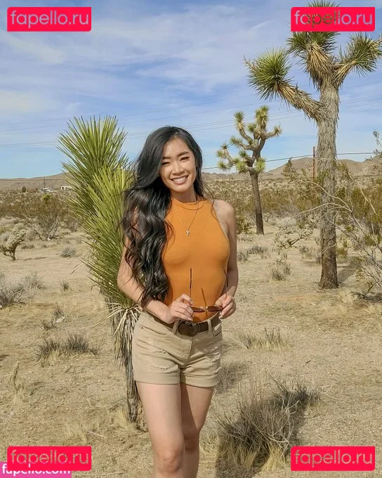 Elizabeth Tran Onlyfans Photo Gallery 