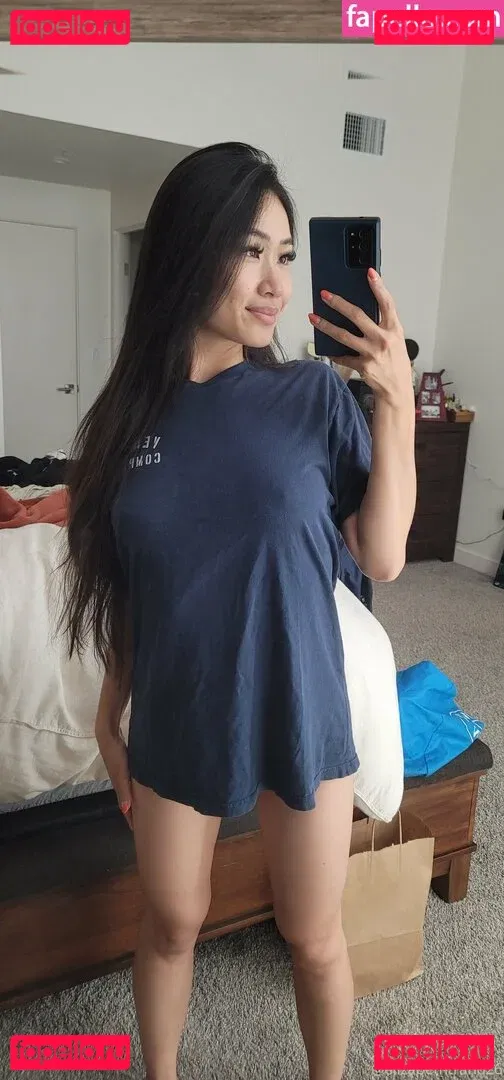 Elizabeth Tran Onlyfans Photo Gallery 