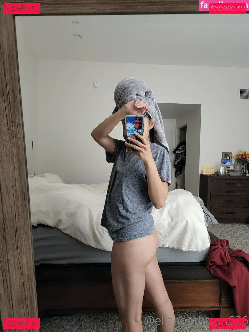 Elizabeth Tran Onlyfans Photo Gallery 