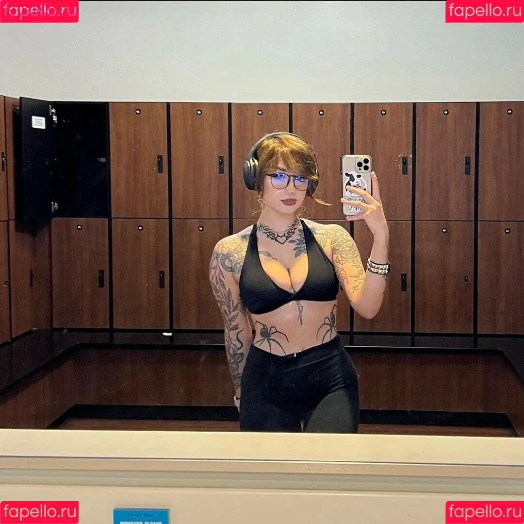 Roseredroom Onlyfans Photo Gallery 