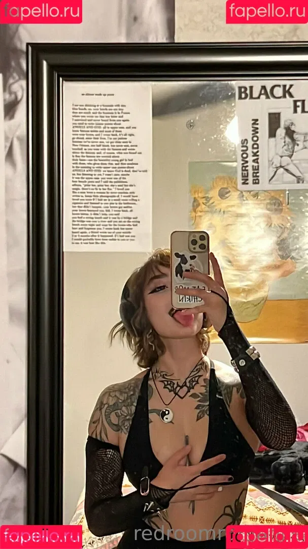 Roseredroom Onlyfans Photo Gallery 