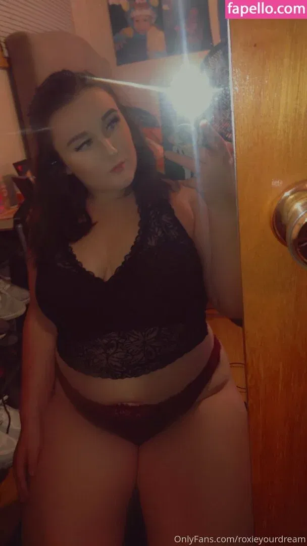 Roseredroom Onlyfans Photo Gallery 