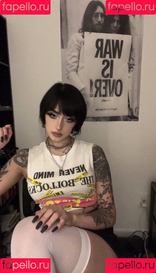 Roseredroom Onlyfans Photo Gallery 