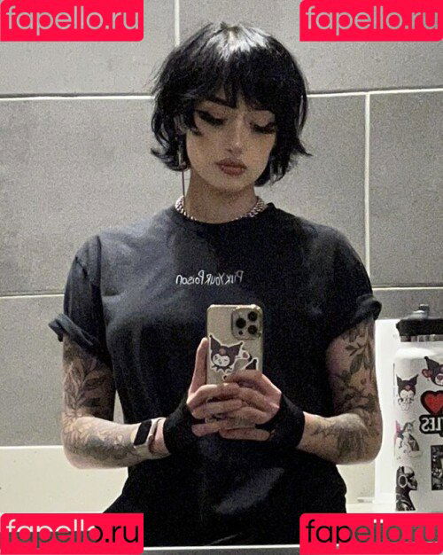 Roseredroom Onlyfans Photo Gallery 