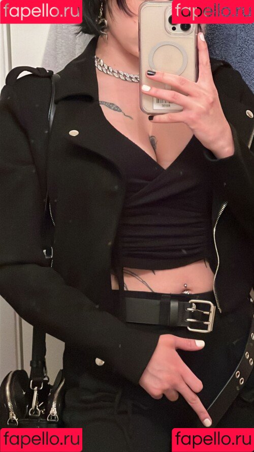 Roseredroom Onlyfans Photo Gallery 