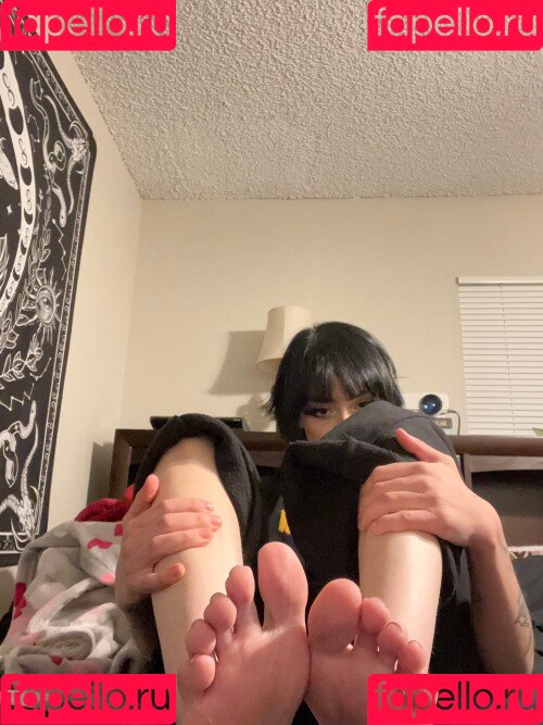 Roseredroom Onlyfans Photo Gallery 