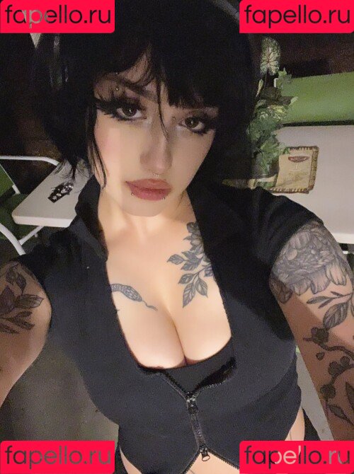 Roseredroom Onlyfans Photo Gallery 