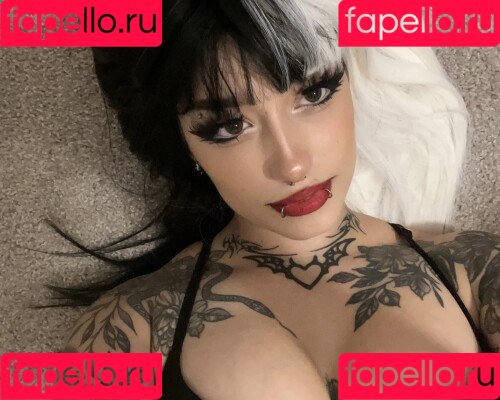 Roseredroom Onlyfans Photo Gallery 