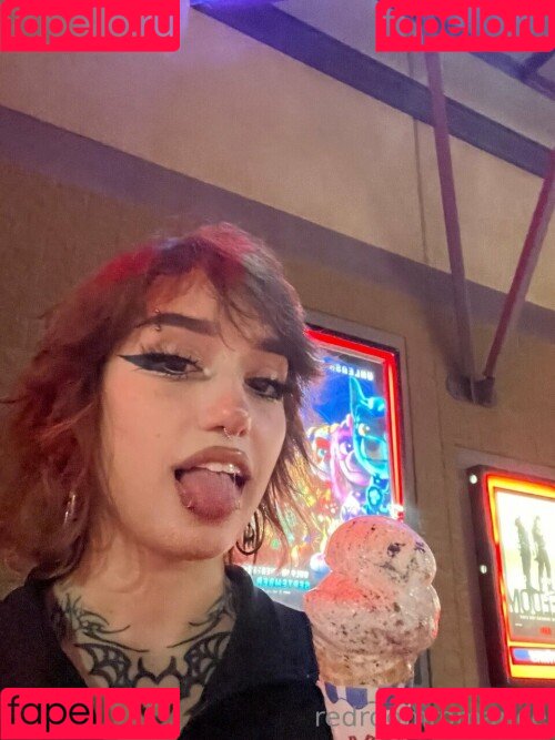 Roseredroom Onlyfans Photo Gallery 