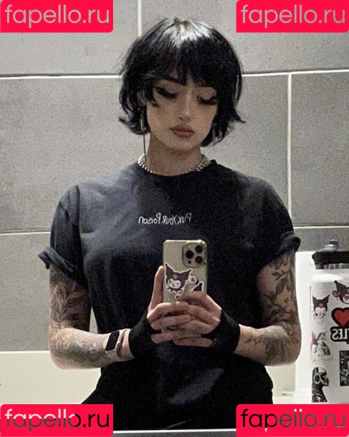 Roseredroom Onlyfans Photo Gallery 