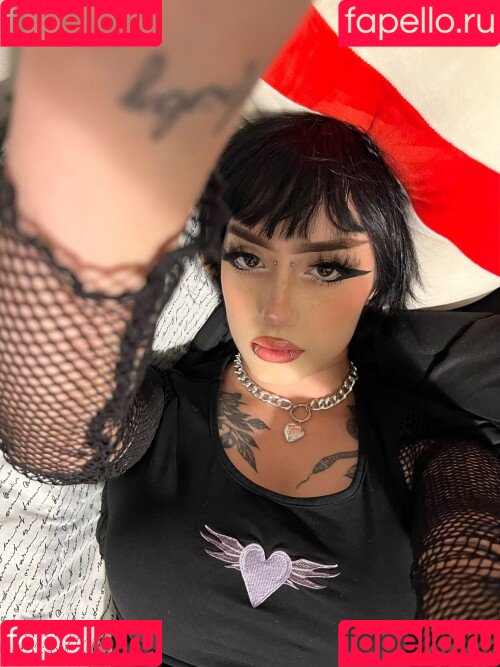 Roseredroom Onlyfans Photo Gallery 