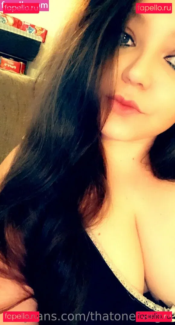 thatonecargirl Onlyfans Photo Gallery 